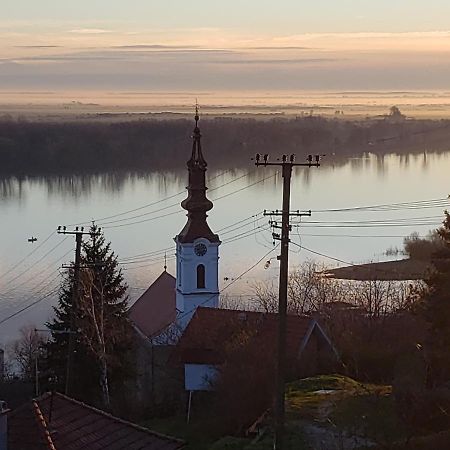 Vila Slankamenka Stari Slankamen Екстер'єр фото